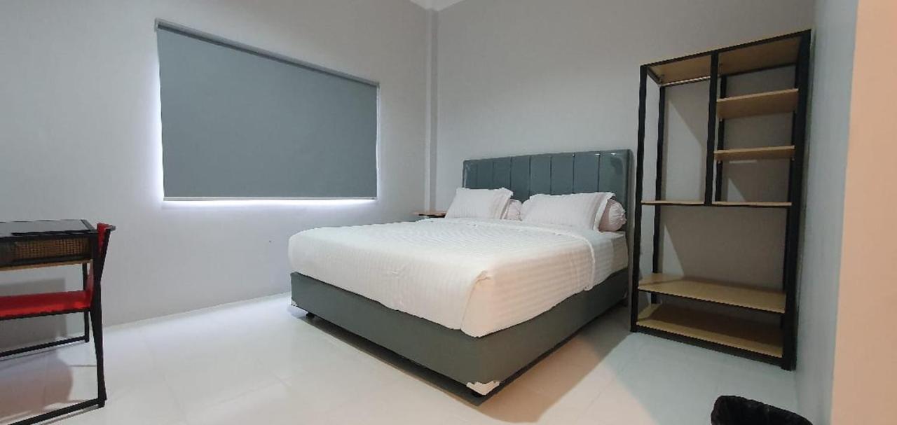 Reddoorz Plus Near Siloam Hospital Balikpapan Kültér fotó