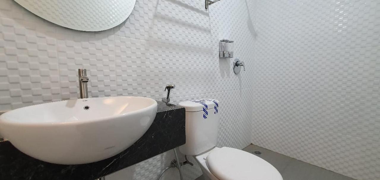Reddoorz Plus Near Siloam Hospital Balikpapan Kültér fotó